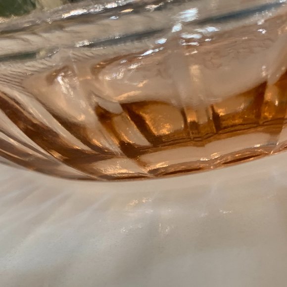 Charmed Pink Art Deco Depression Glass Bowl with Handles - Picture 10 of 16